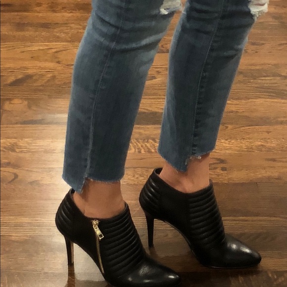 Booty heels *Ann Taylor* - Picture 6 of 8